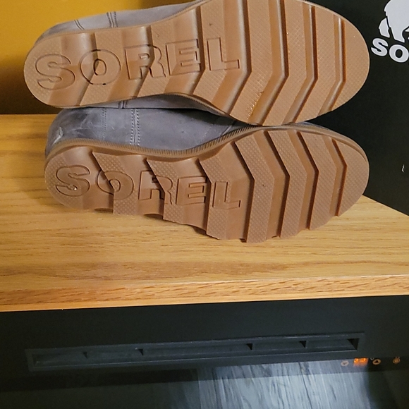 Booties - Picture 3 of 3